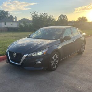 2022 Nissan Altima 59XXX Miles