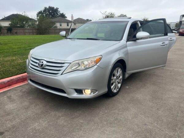 2012 Toyota Avalon 180XXX Miles