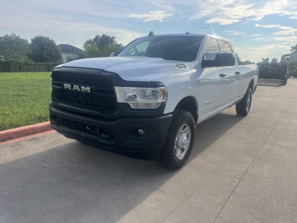2022 Ram 2500 Tradesman 4x4 131XXX MILES