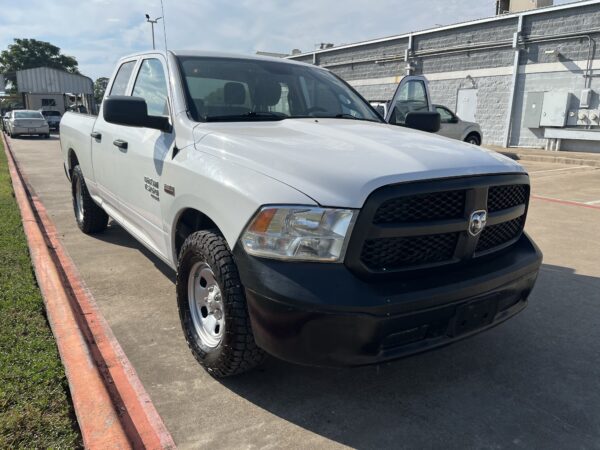 2022 Ram 1500 Clasic 4X4 - Image 3