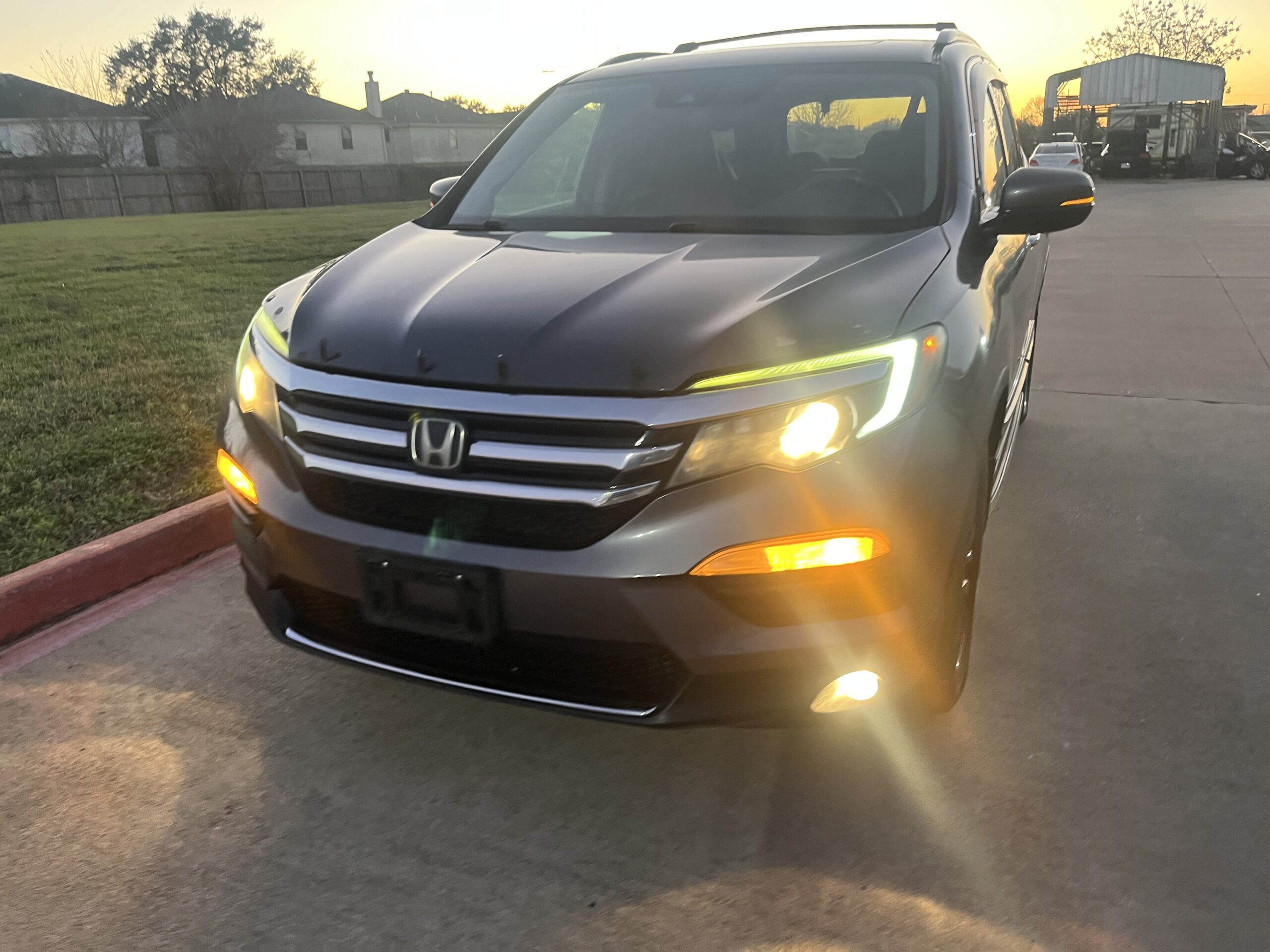 2016 Honda pilot AWD touring 115K miles