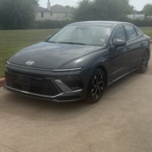 2025 Hyundai Sonata SEL  49950 miles